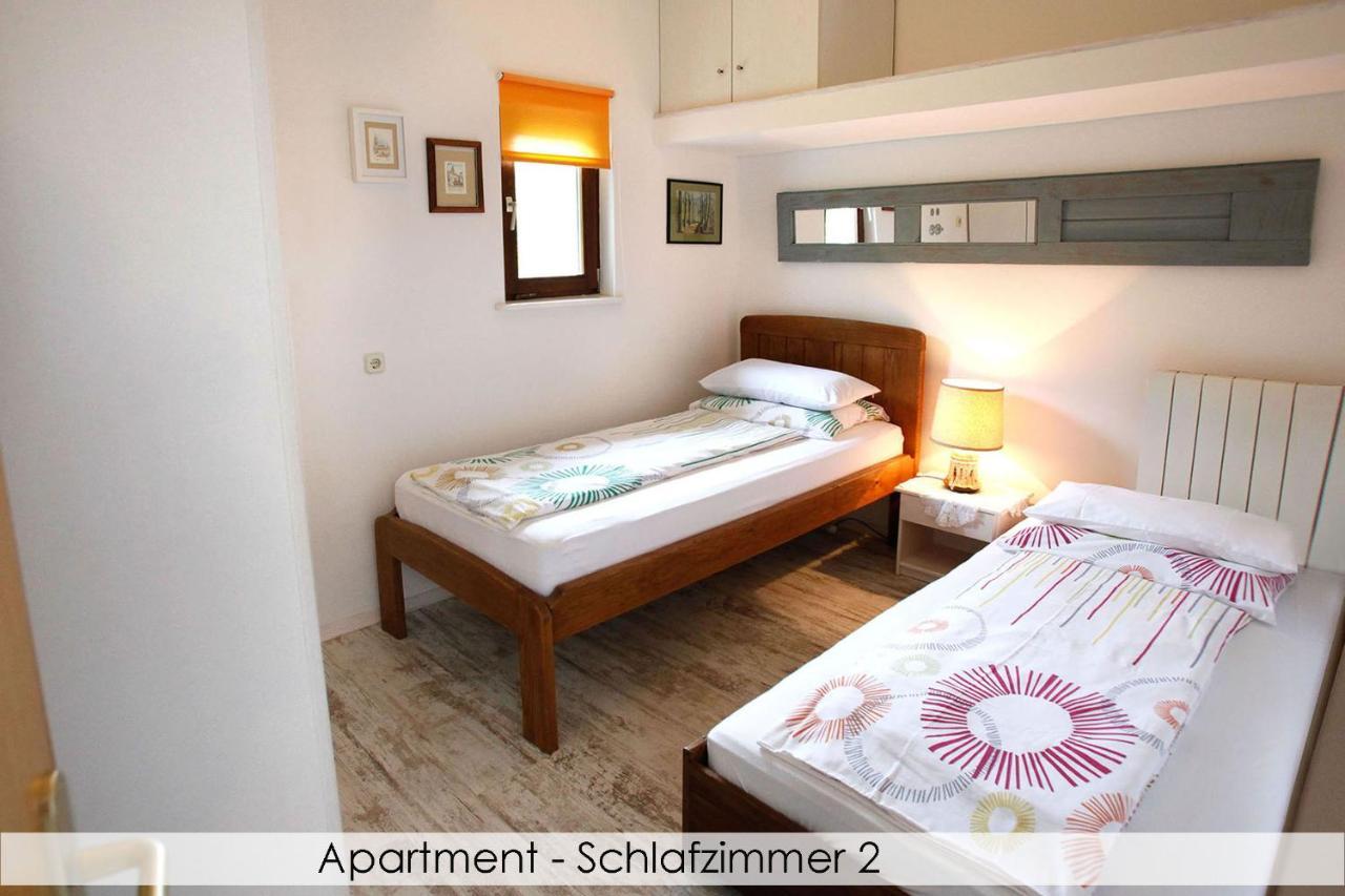 Anica Iles Apartamento Viskovo Exterior foto
